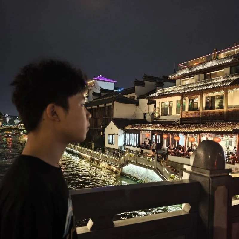 李濠宇